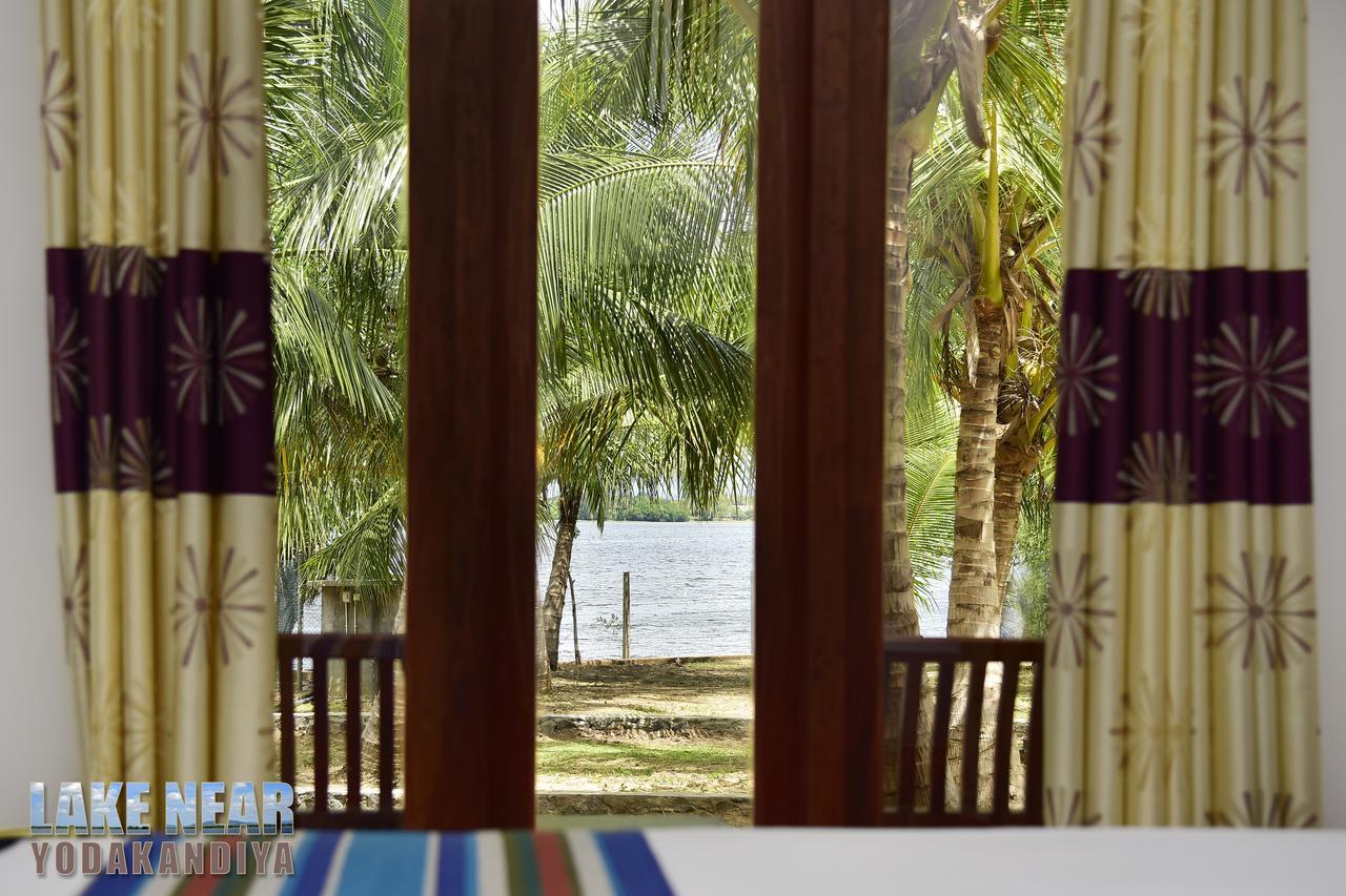 Lake Near Yala Tissamaharama Extérieur photo